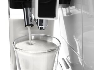 кофемашина Delonghi